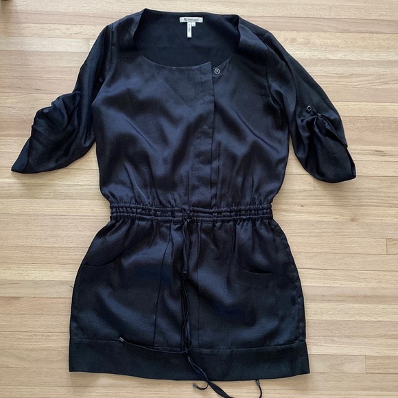 BCBG Generation a black Mini Dress with pockets - Picture 1 of 10